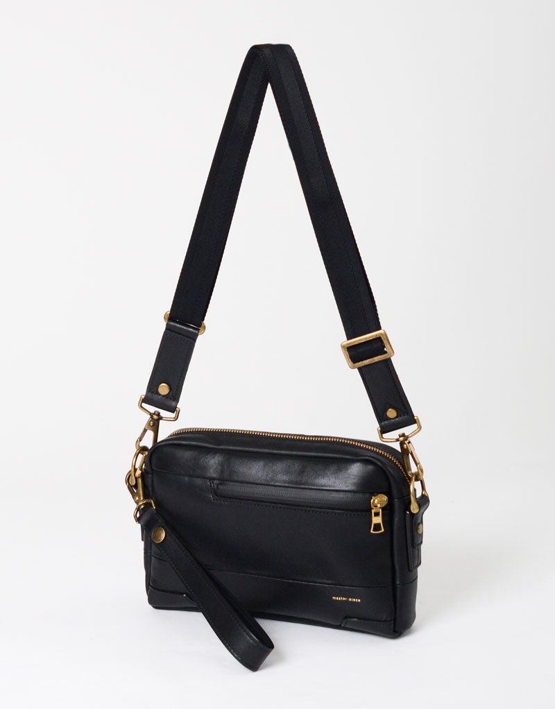 NO.3 TOP STITCHED LEATHER HANDLE BLACK 大人のクロスバッグ Women's Leather Crossbody Bag in Black - Thursday