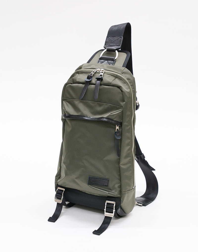 Lightning sling bag ｜master-piece | マスターピース公式サイト