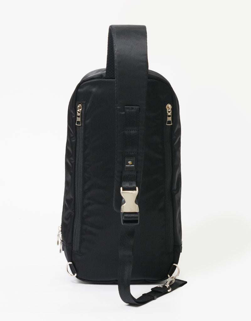 Progress sling bag L No.02402