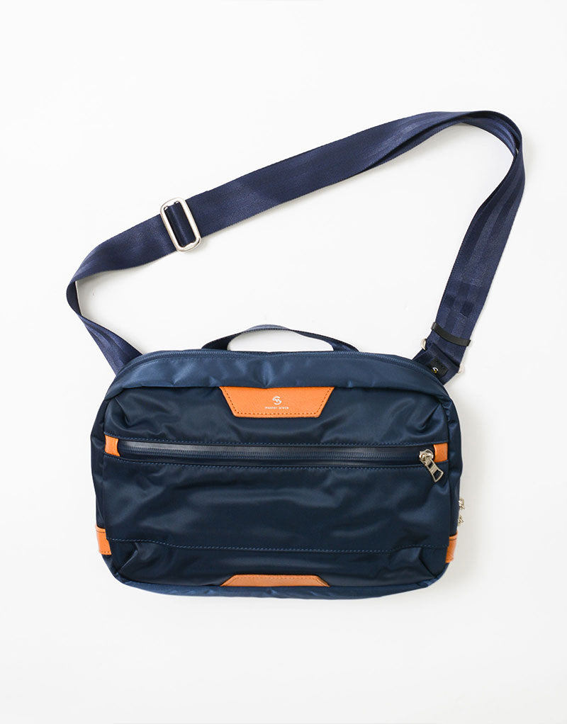 Progress shoulder bag No.02403