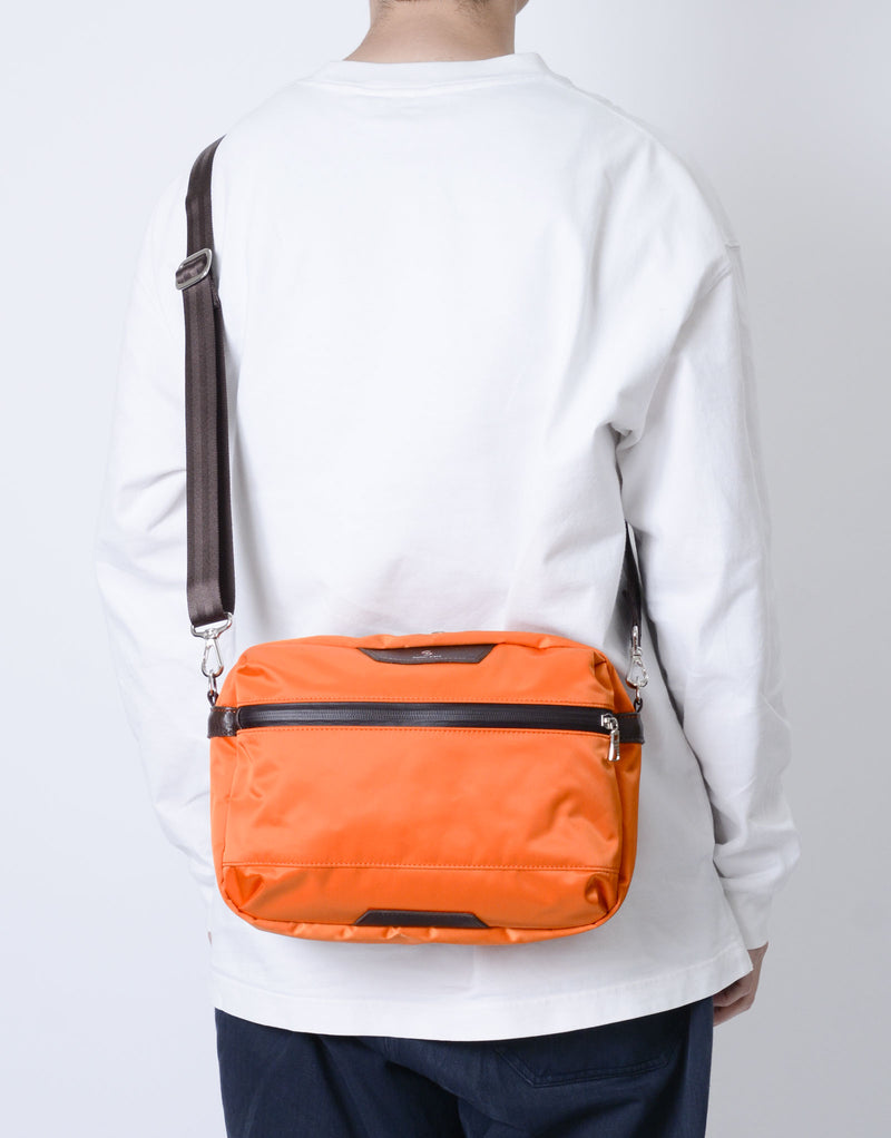 Progress shoulder bag/2nd layer M No.02407