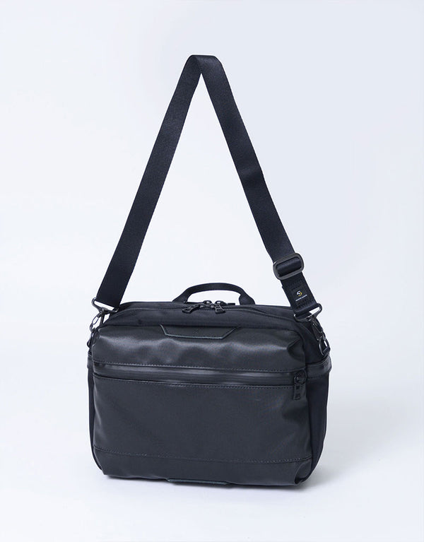 Progress Coating Ver. Shoulder bag/2nd layer M No.02407-SC