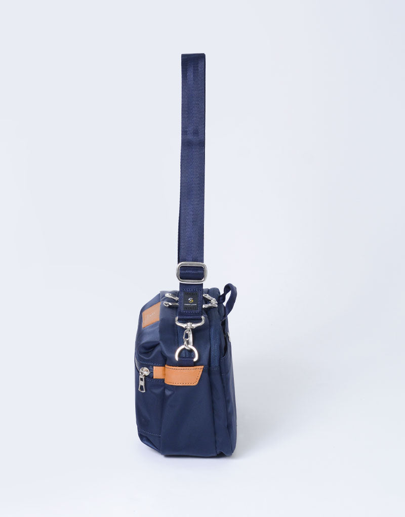 Progress shoulder bag/2nd layer S No.02408