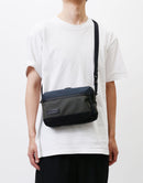 光滑的肩带号02486