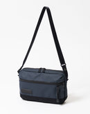 光滑的肩带号02486