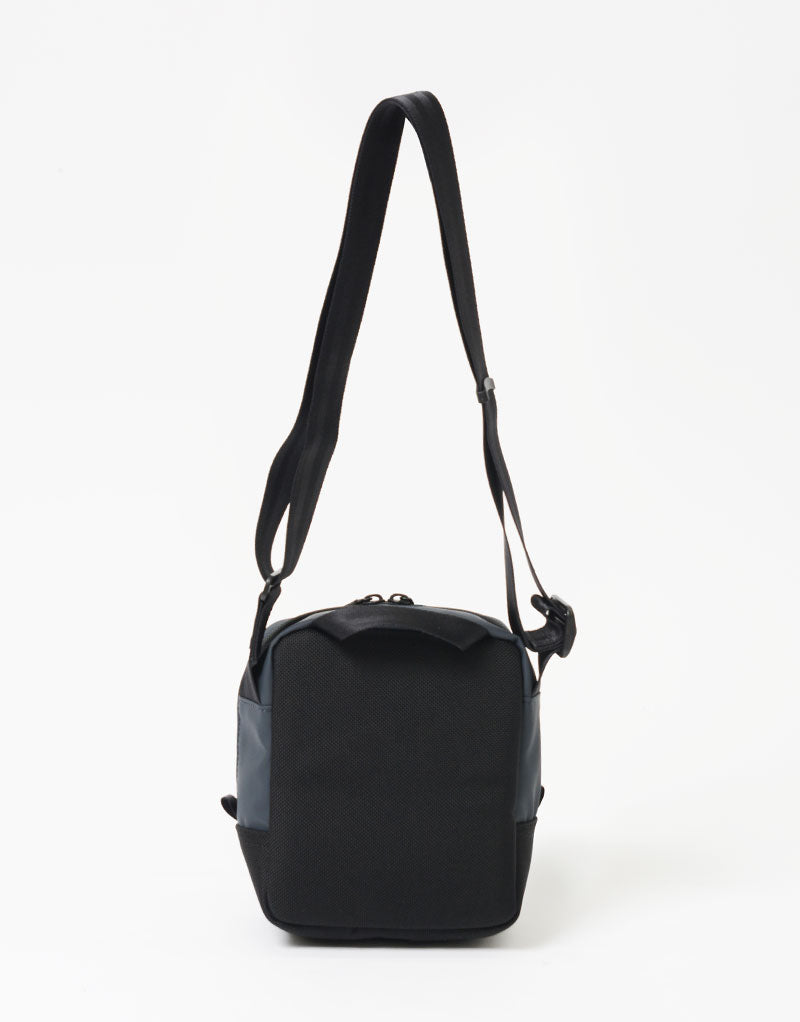 slick round-shoulder bag No. 02488