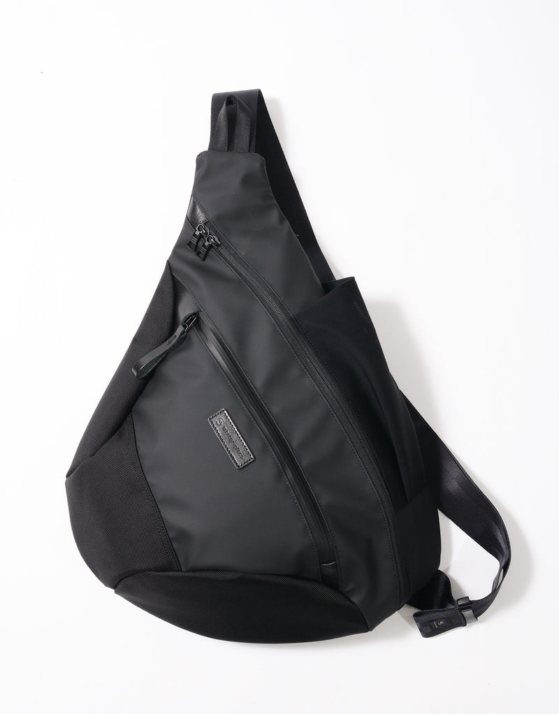 Slick Wide Sling Bag No.02493 ｜master-piece | マスターピース公式