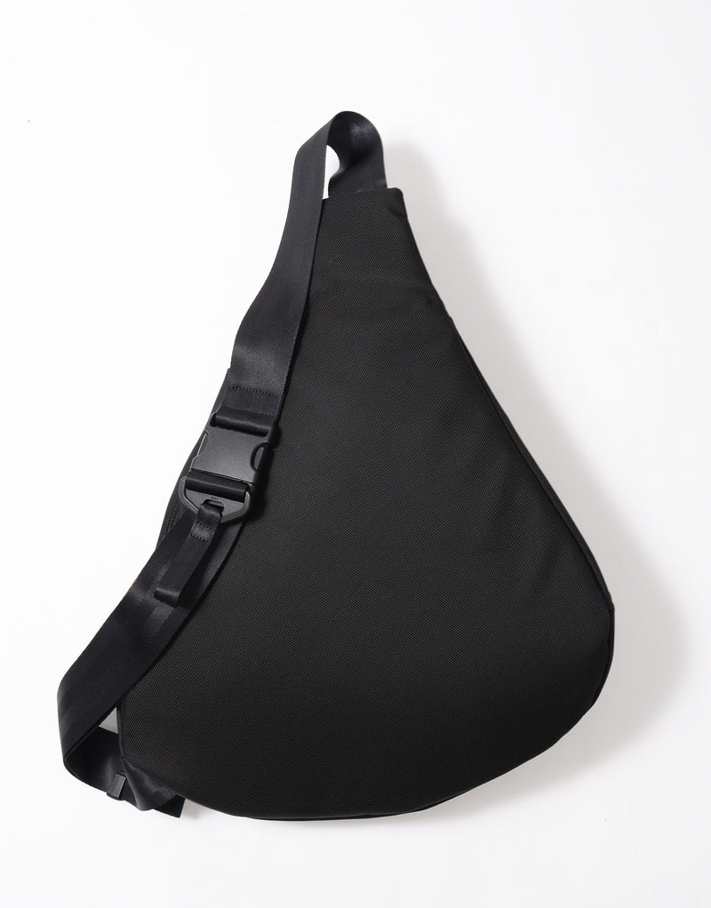 Slick Wide Sling Bag No.02493 ｜master-piece | マスターピース公式