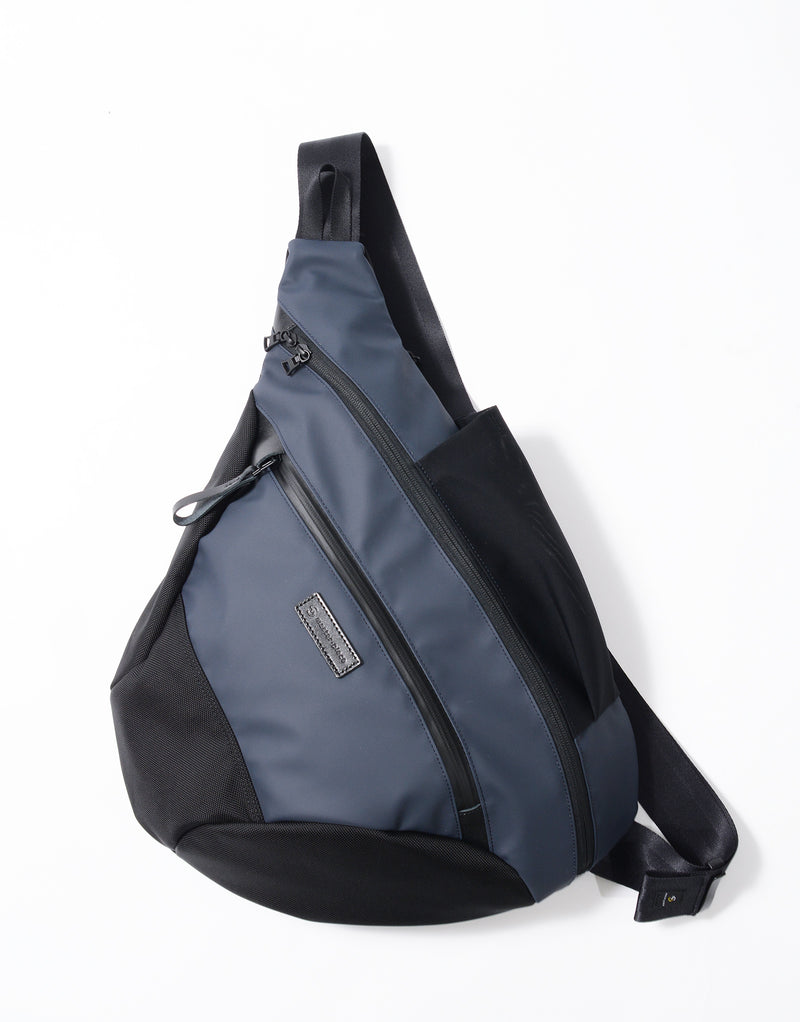 Slick Wide Sling Bag No.02493 ｜master-piece | マスターピース公式