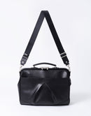 触发皮革版本。 2Way公文包No.04025-L