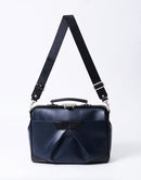 触发皮革版本。 2Way公文包No.04025-L