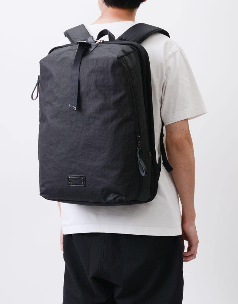 Bump Backpack L No.04070