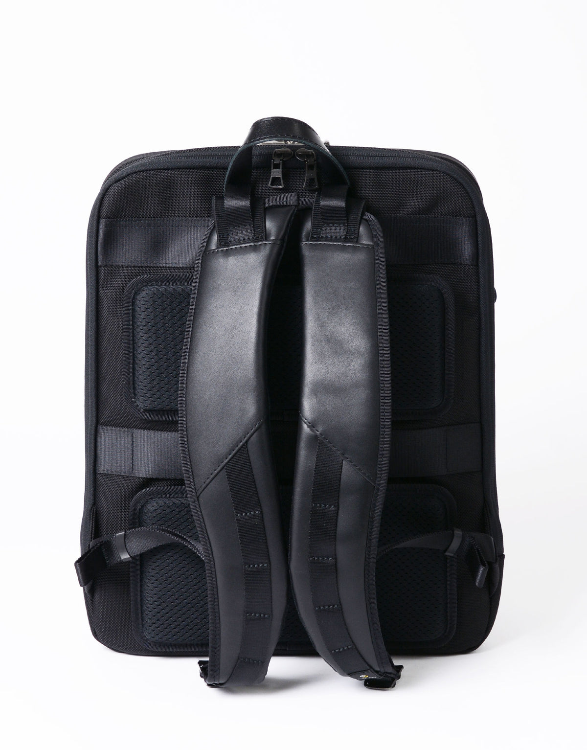 極美品 マスターピース Bump leather バックパックM ブラック Bump leather ver. バックパックM No.04071-l ｜master-piece