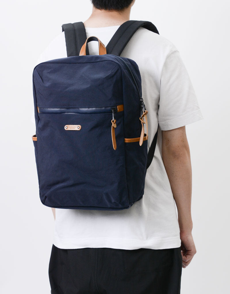 ROOT Square Daypack No.289031