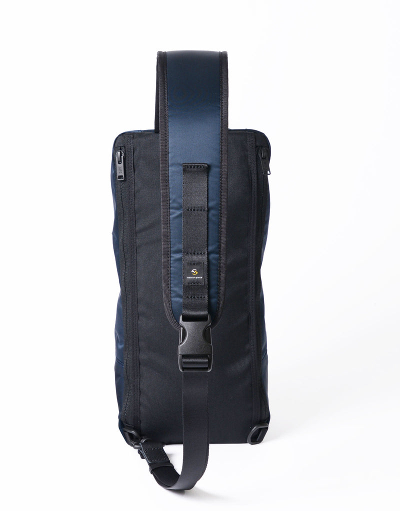 Result Sling bag No.43315