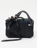 潜在的Messenger Bag No.01756-V3