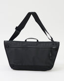 光滑的Messenger Bag No.02487